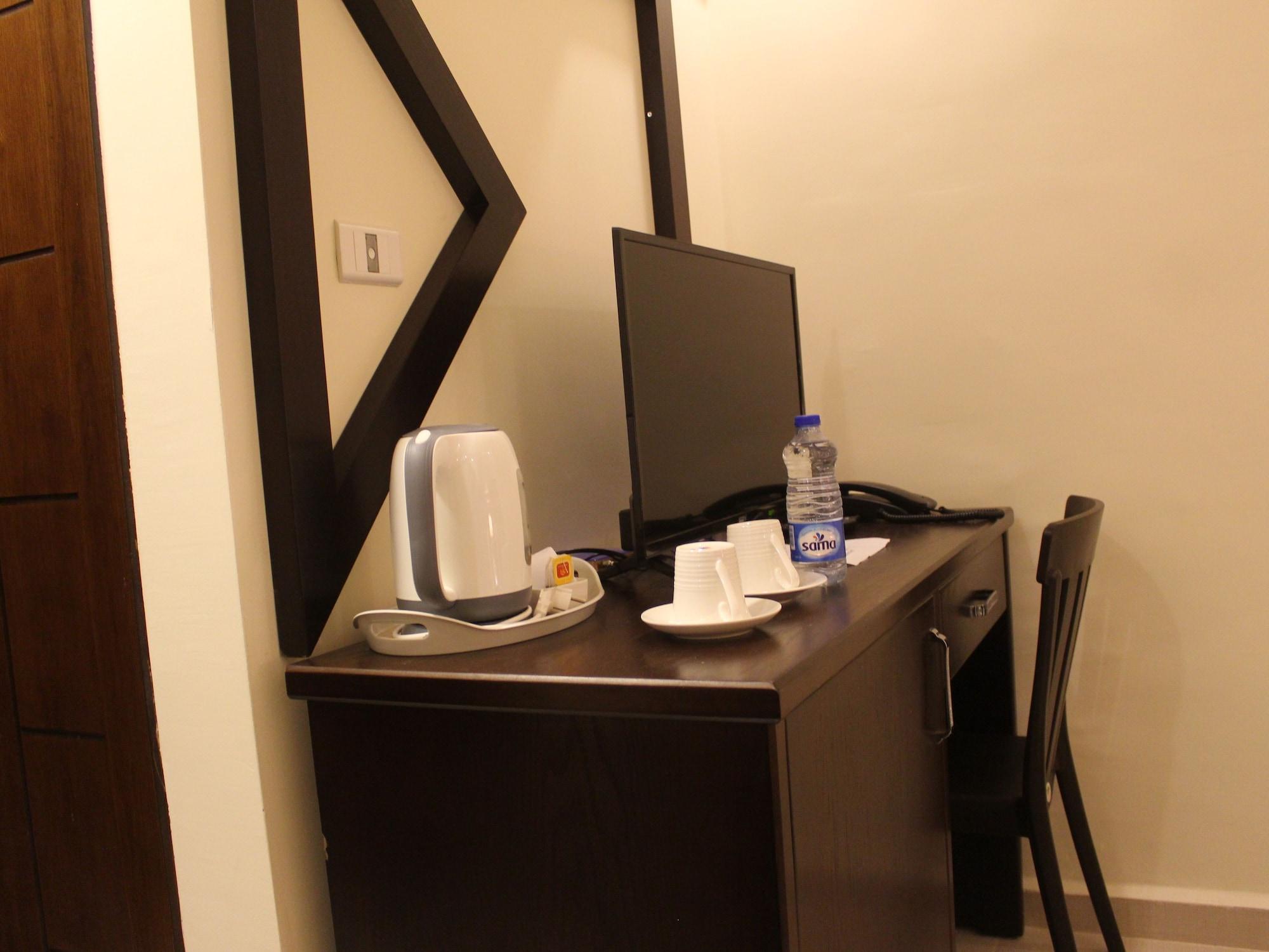 Set de Habitación Shaqilath Hotel