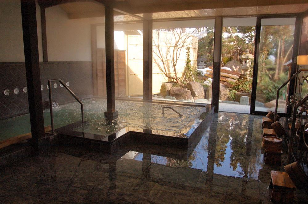 Vista da piscina Yatsusankan