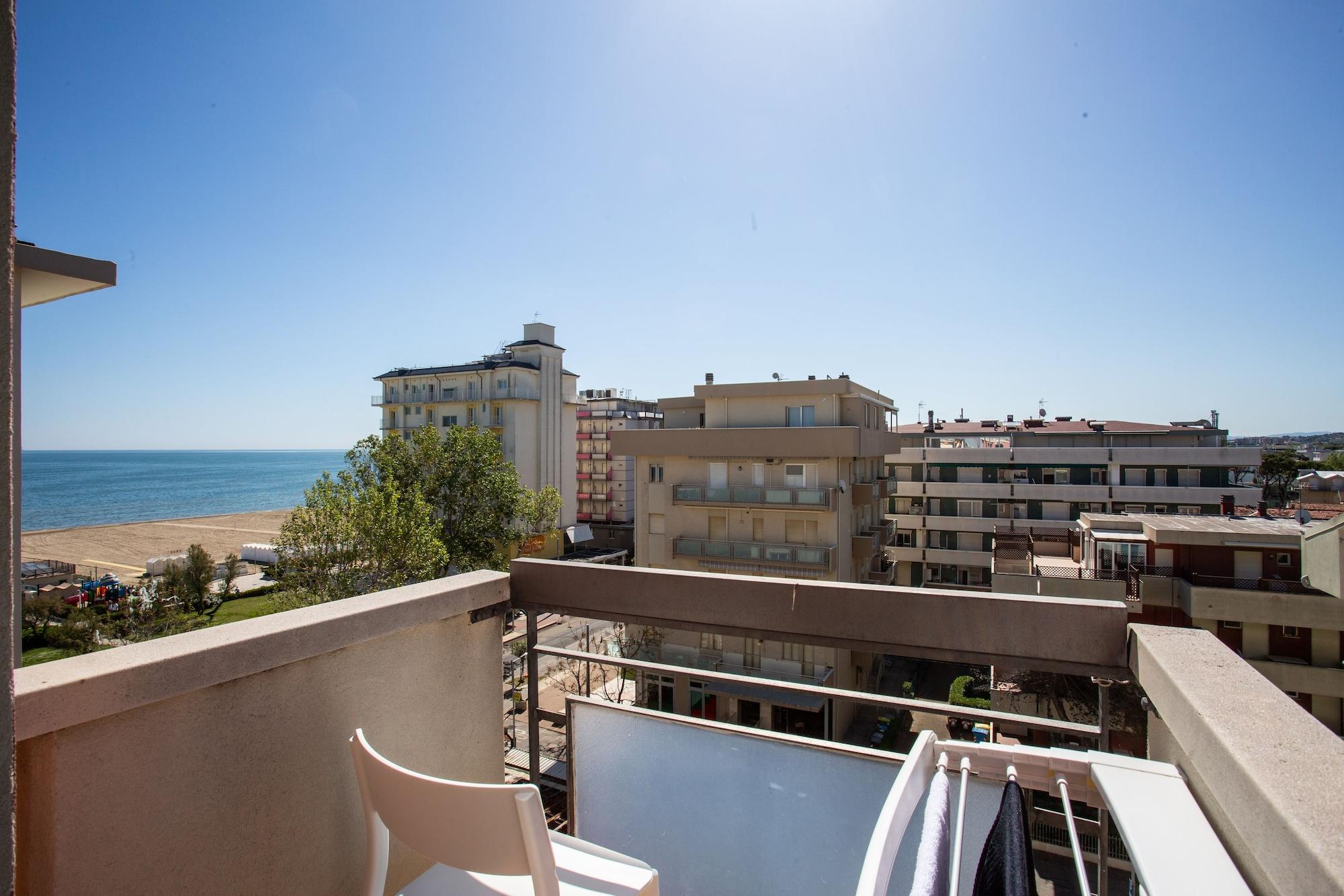 Varios Hotel Grazia
