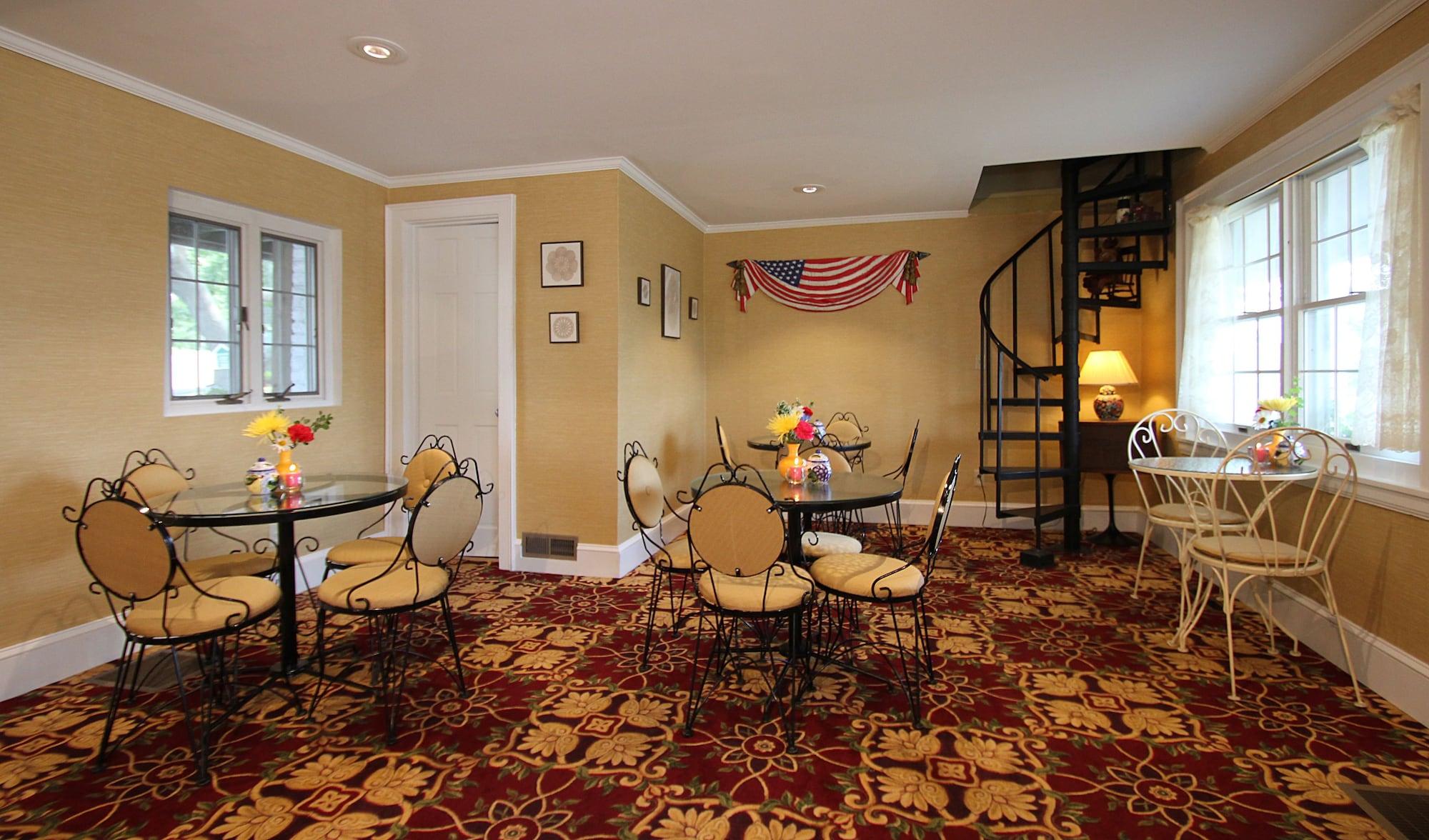 Vista Lobby Skaket Beach Motel