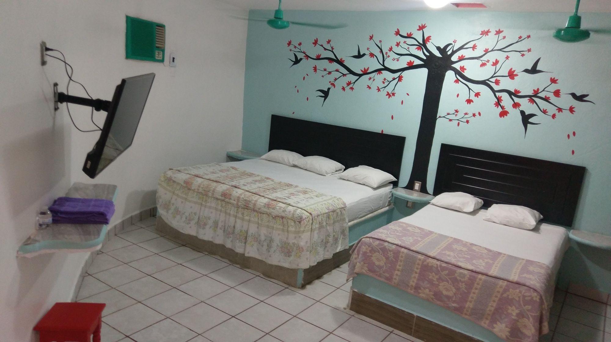 Equipamiento de Habitación Hotel América
