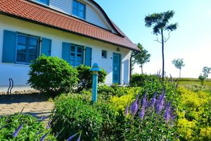 Alquiler Vacacional - Charming, family-friendly vacation home close to the beach with a beautiful sun terrace