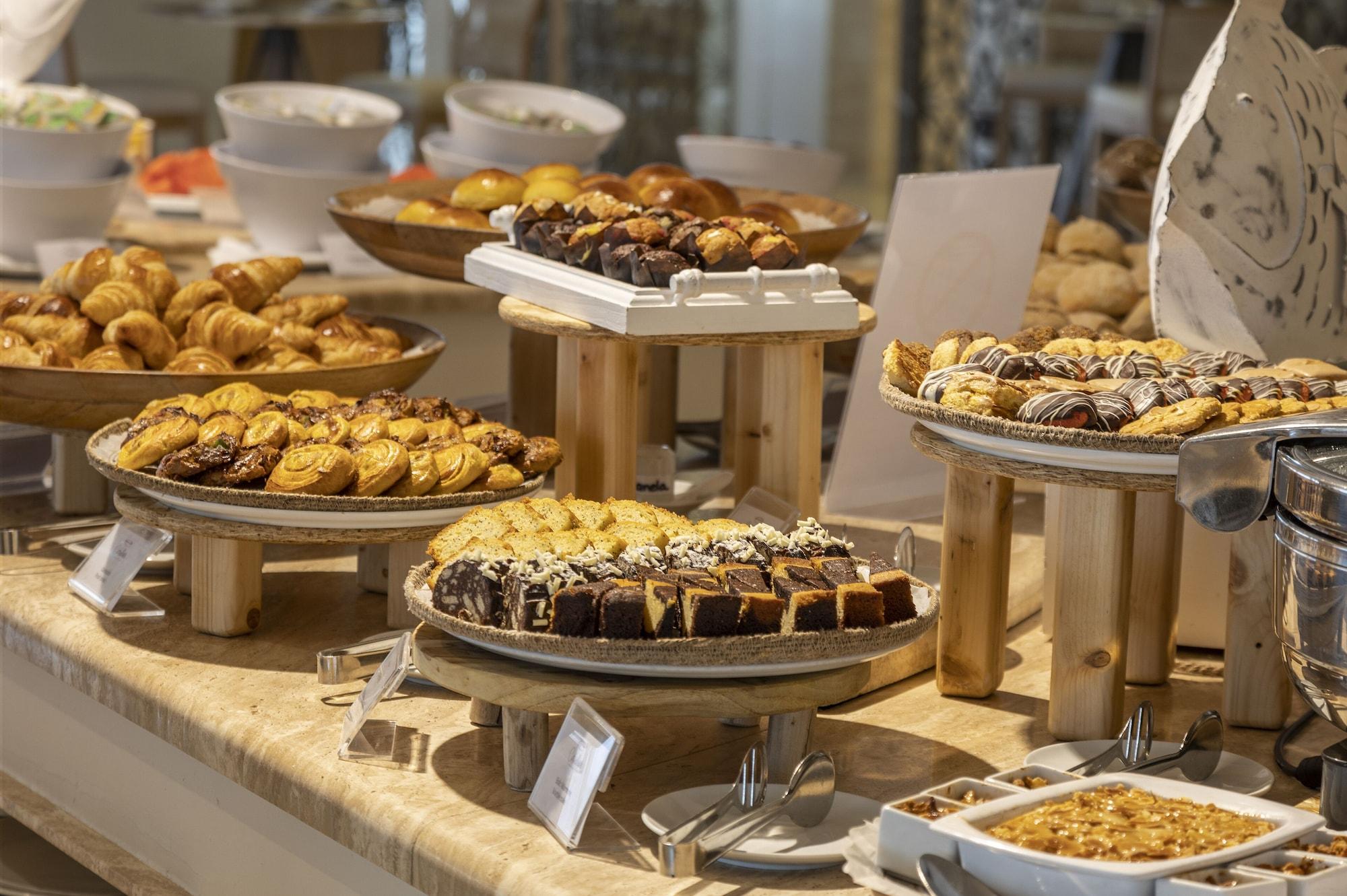 Restaurant Crowne Plaza Vilamoura - Algarve by IHG
