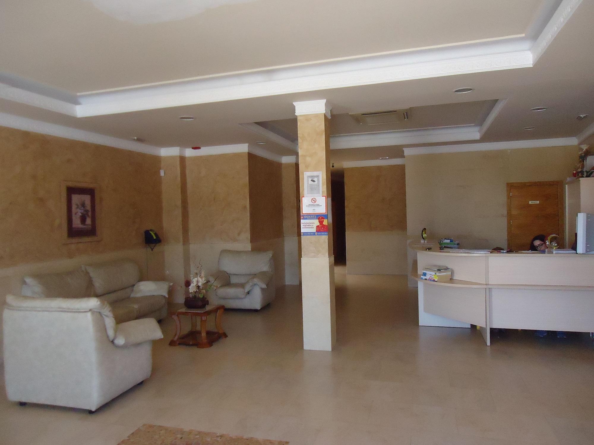 Vista Lobby Hotel Fortes la Nuit S.L.