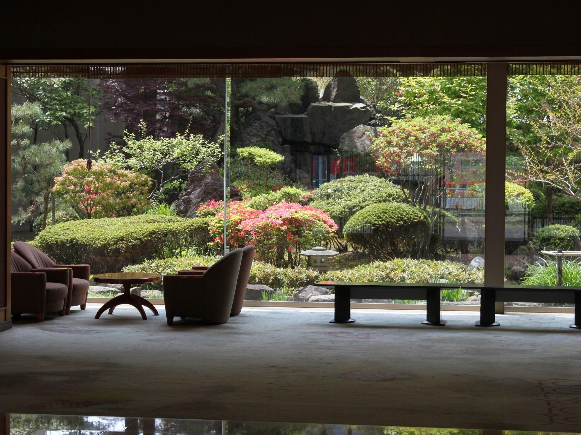 Vista Lobby Hanabishi Hotel