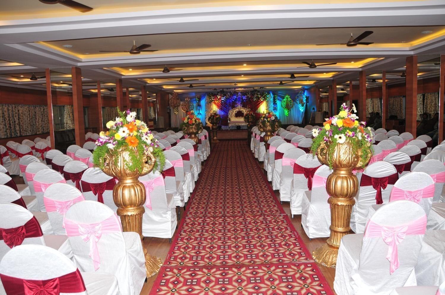 Salón de Baile Hotel Basant Residency
