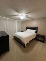 Alquiler Vacacional - Veranda La Jolla – Luxe 1BRs near UCSD with spa, pool, and EV charging.