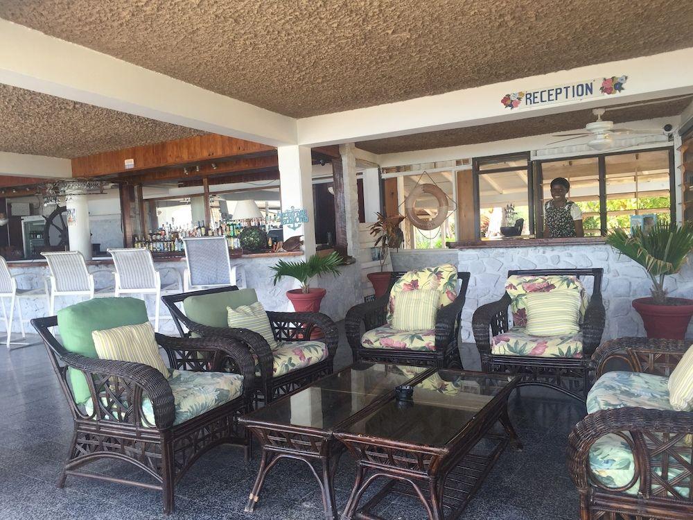 Vista Lobby Anchorage Yacht Club Hotel