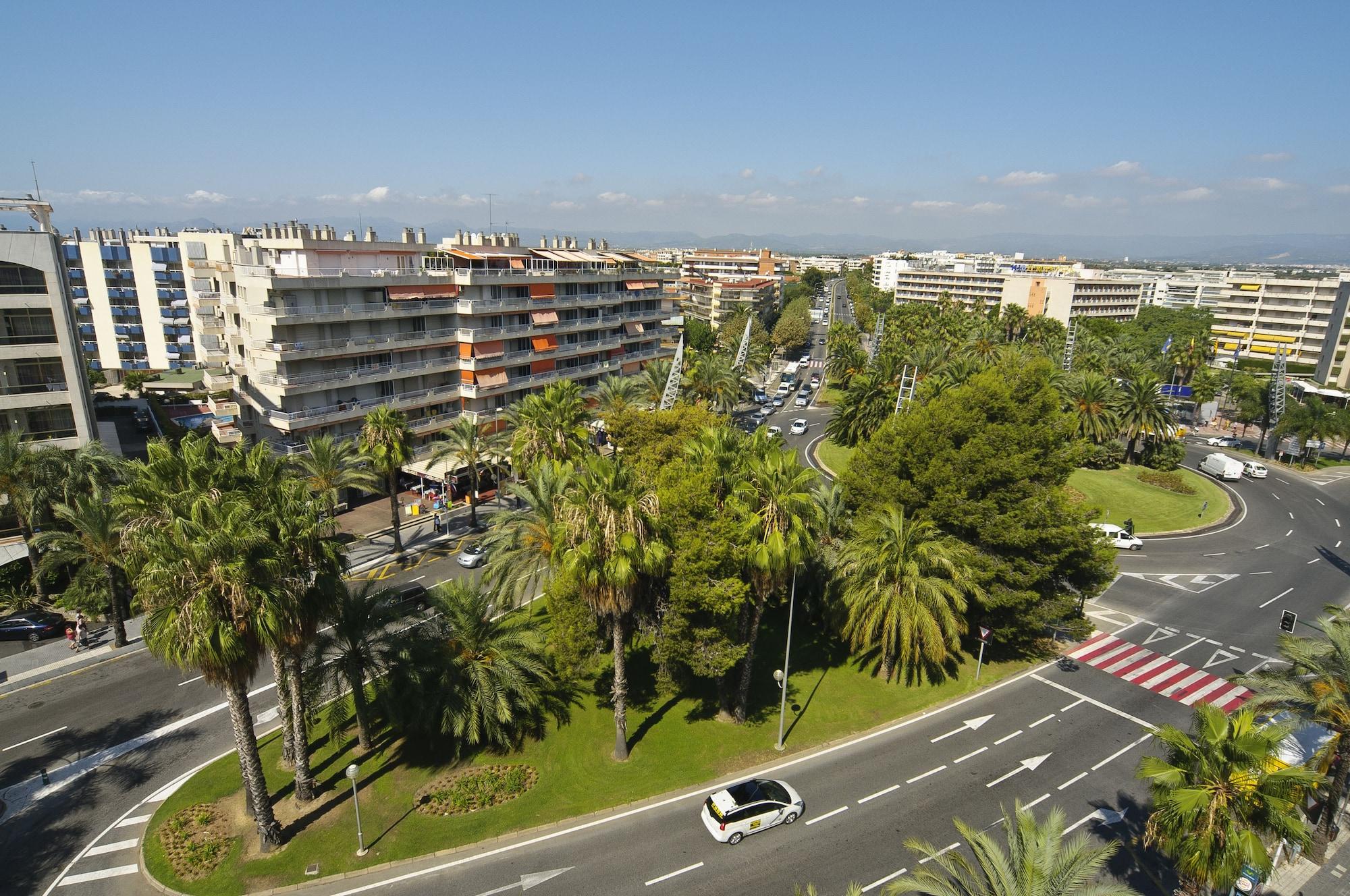 Vista Exterior Apartaments CYE SALOU