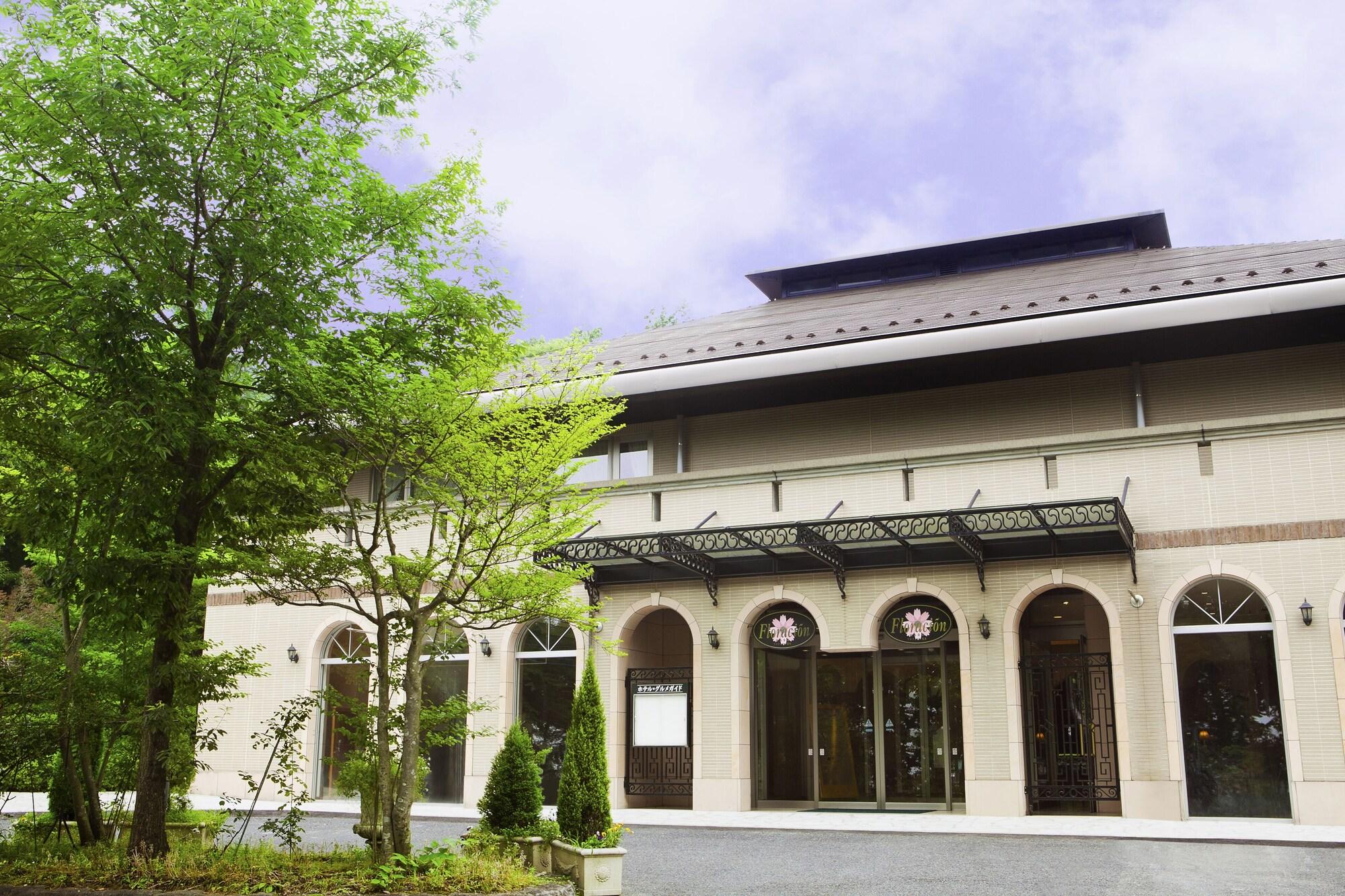 Varios Hotel Floracion Nasu