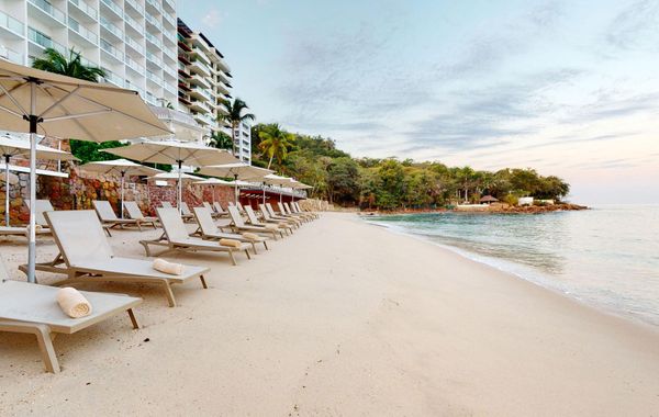 Grand Park Royal Puerto Vallarta
