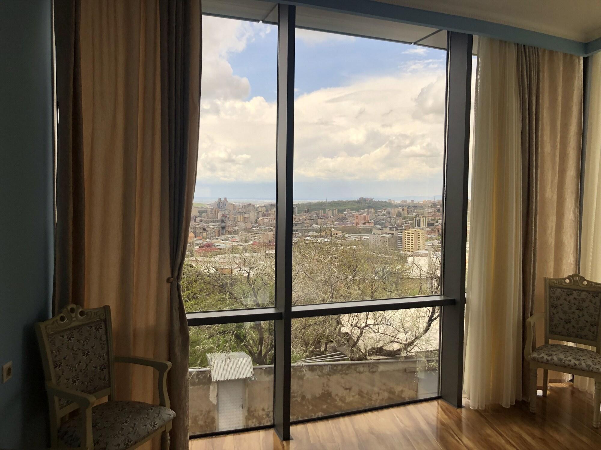 Equipamiento de Habitación Nork Hotel