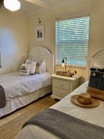 Alquiler Vacacional - Island Paradise: Steps to Private Gulf Beaches, Pools, Hot Tub & Golf Cart ALL