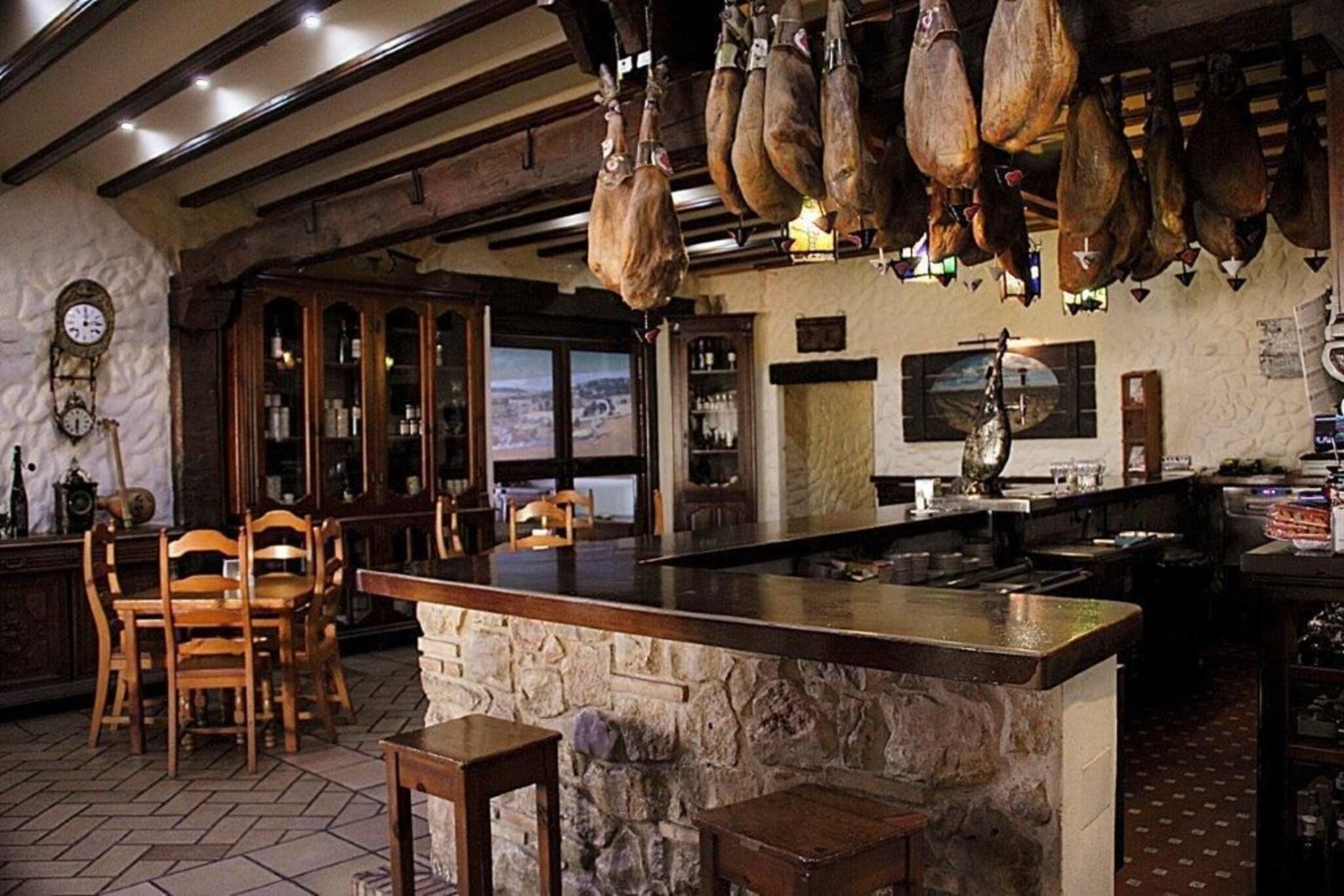 Bar/Salón Hotel El Seto