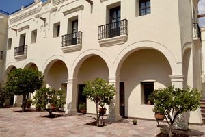 Alojamiento - Meson De La Merced Hotel & Suites