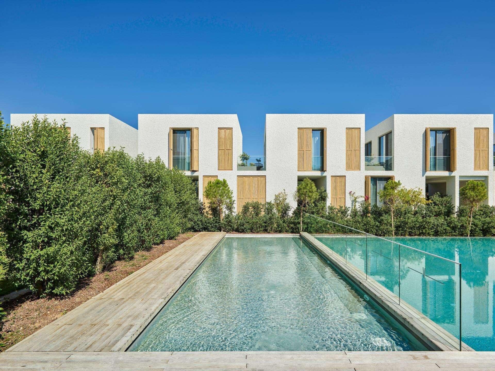 Vista Exterior Voyage Torba Hotel