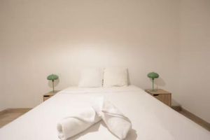 Alquiler Vacacional - T3 bright - 6 pers - Center - Air-conditioned - Train station at 200 m - Parking - Sea at 100 m