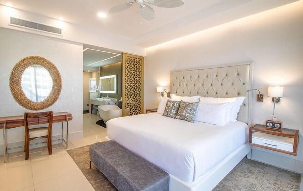 2BR Oceanview Suite Garza Blanca - Hoteles pet friendly en Cabo San Lucas