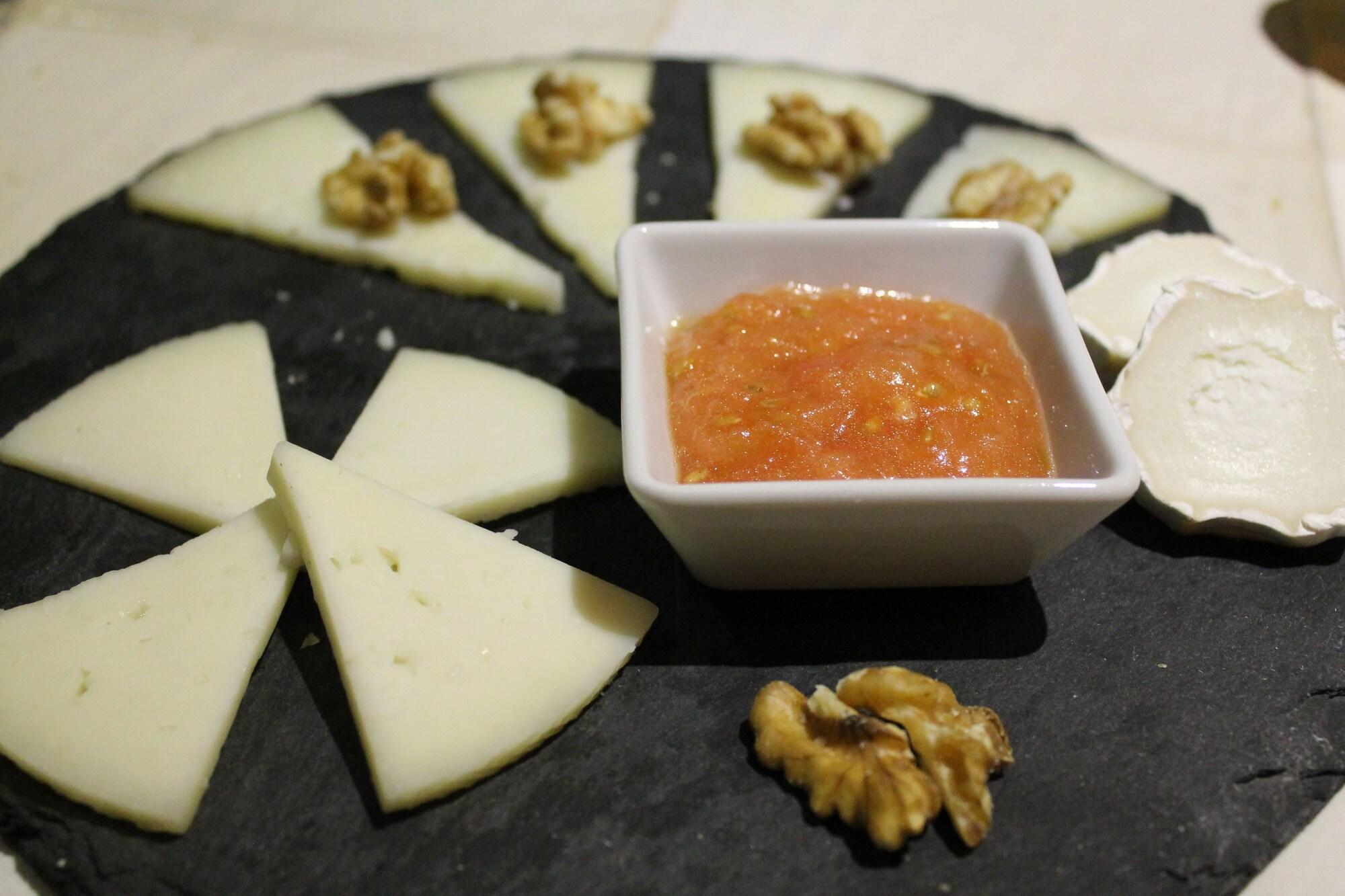 Restaurant Hostal Dios Esta Bien