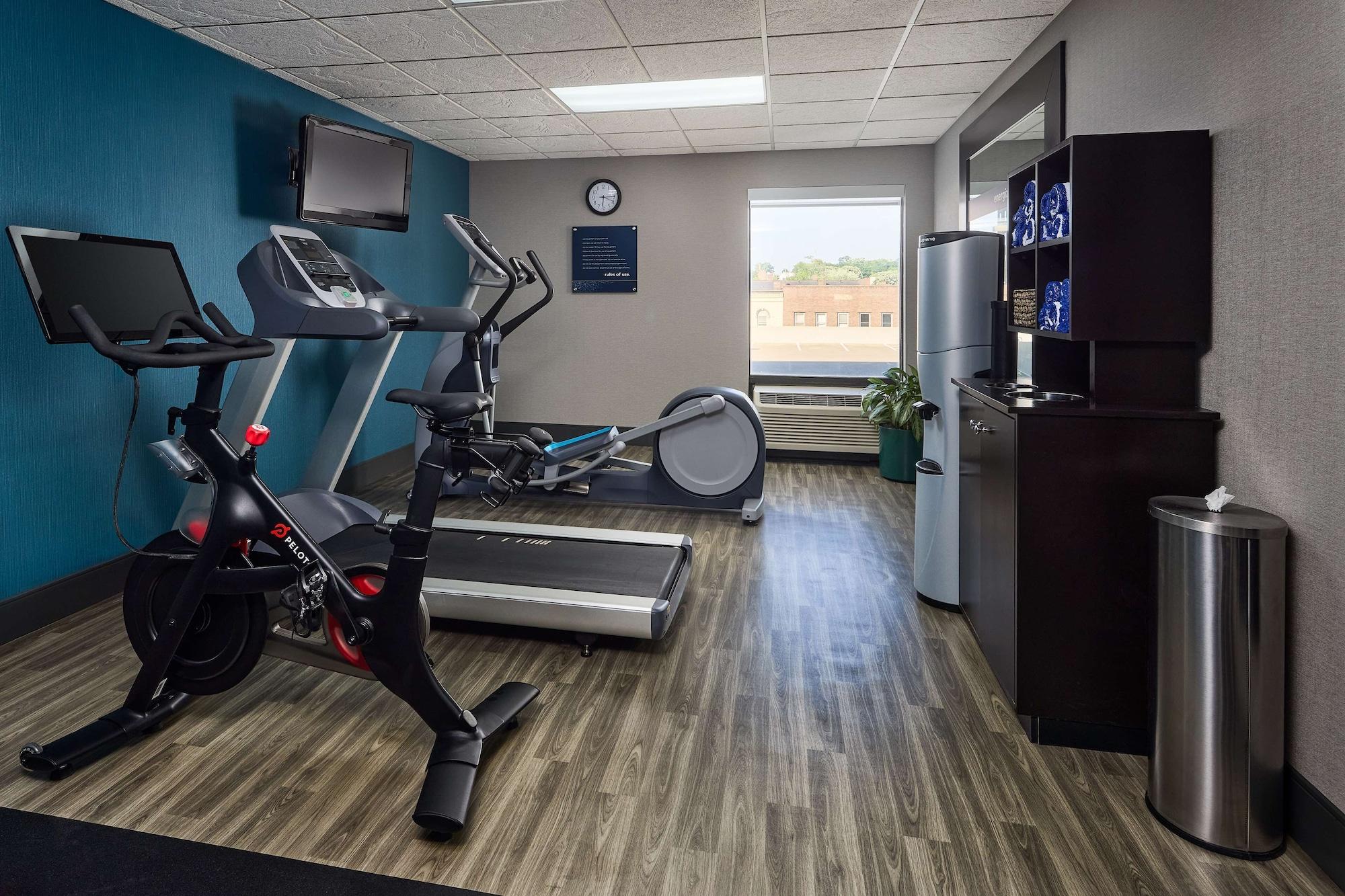 Gimnasio Hampton Inn Massillon