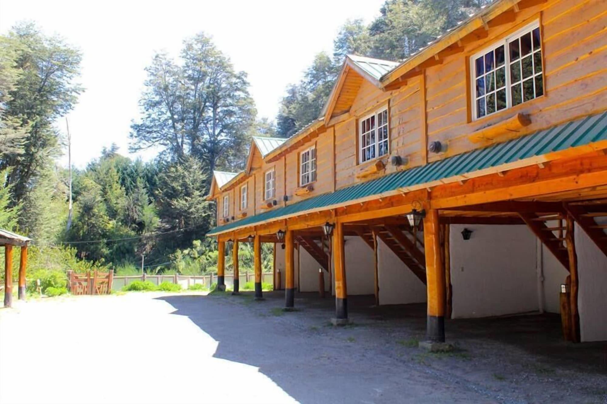 Varios Sasha Motel Familiar