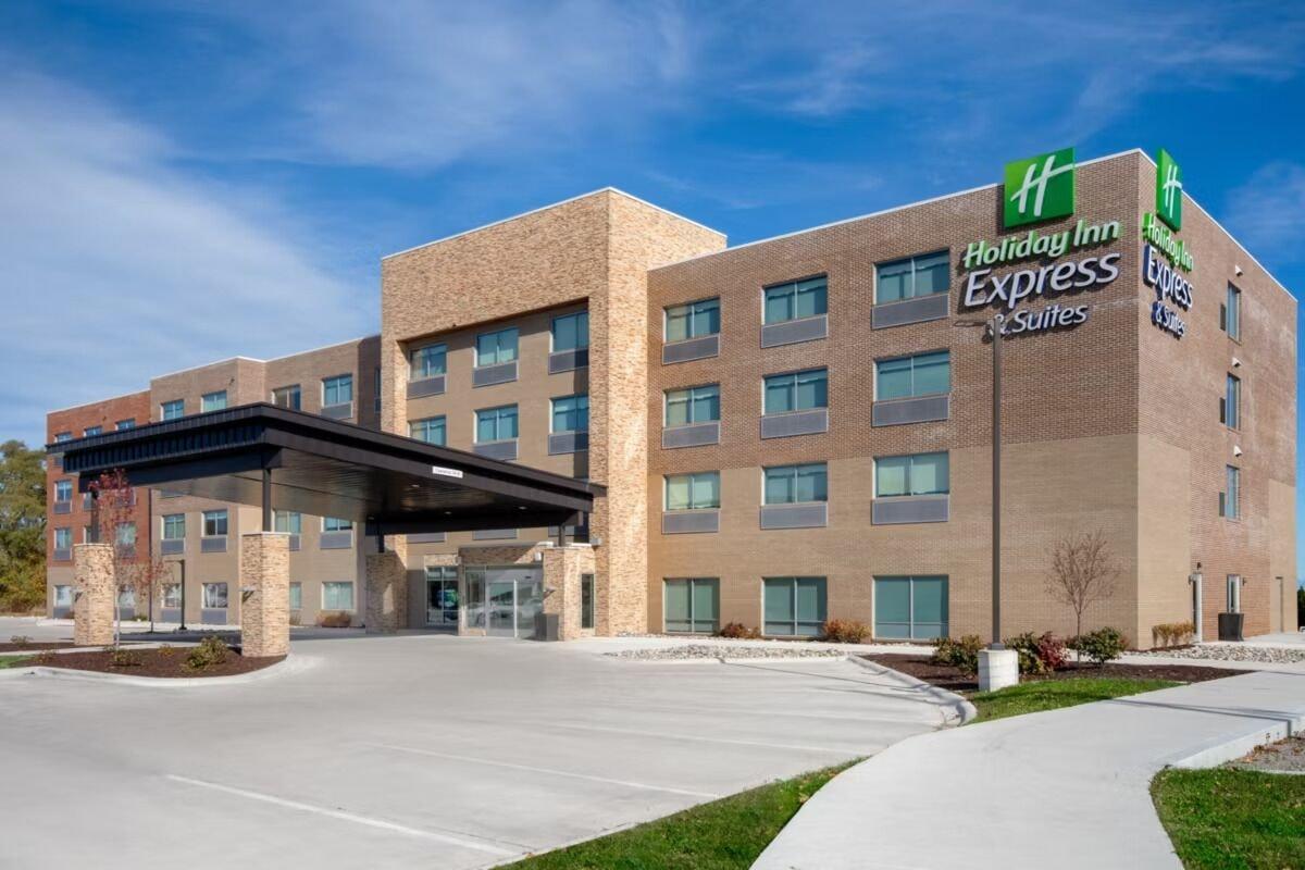 Vista Exterior Holiday Inn Express and Suites Oscoda by IHG