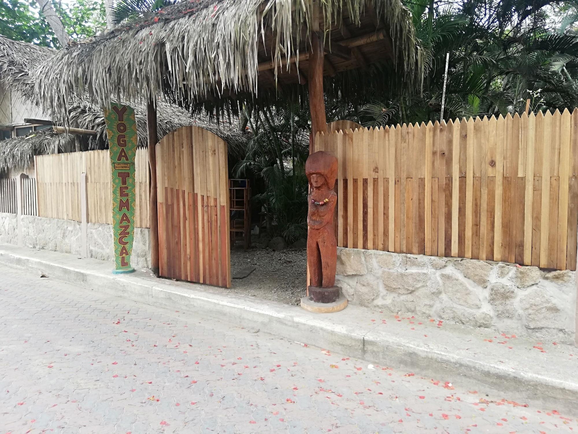 Vista Exterior Hostal Rosa Mistica