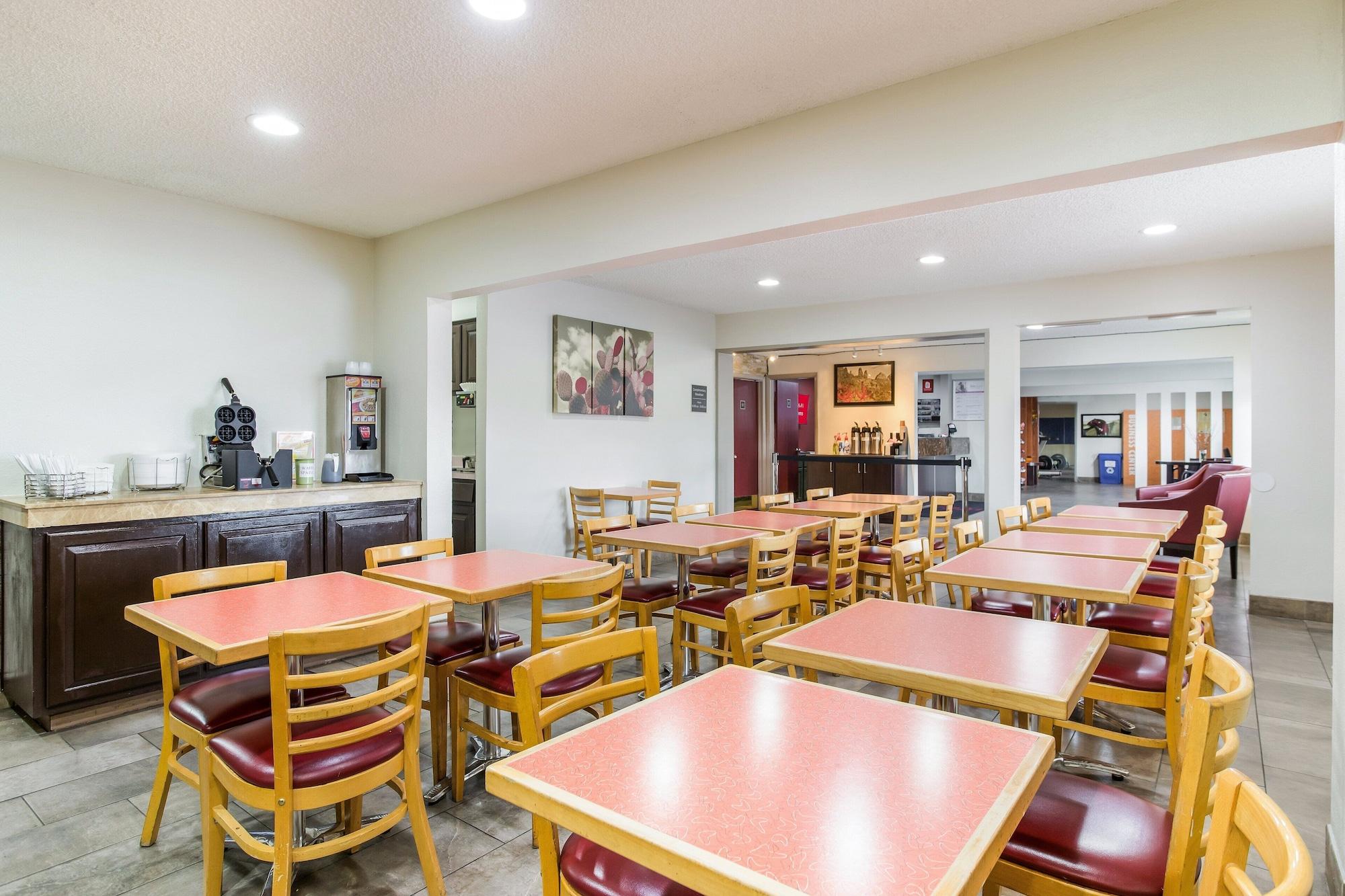 Restaurant Red Roof Inn Albuquerque - Midtown