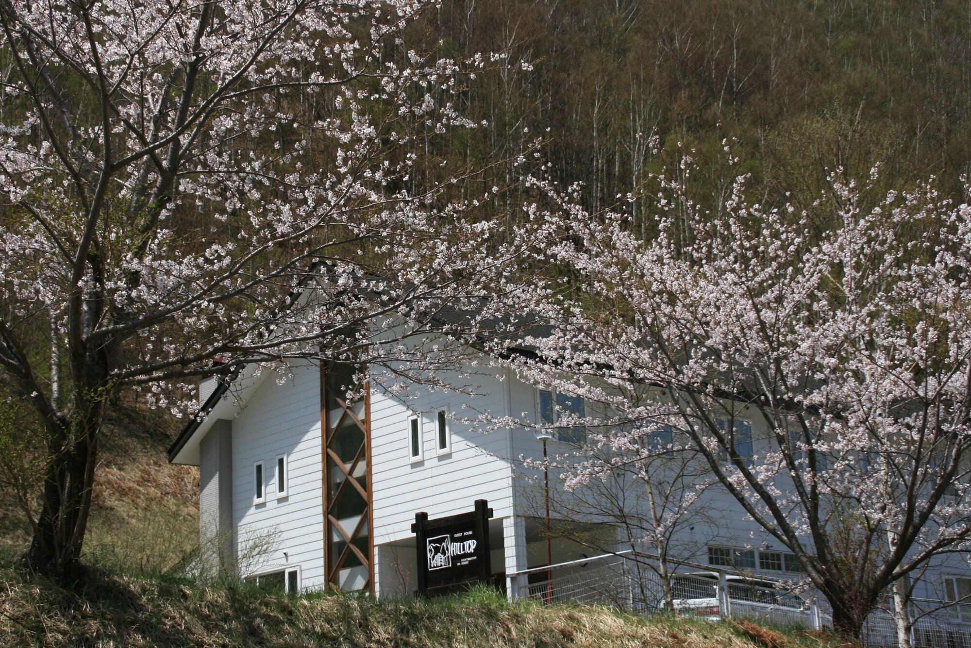 Varios Guesthouse Hilltop