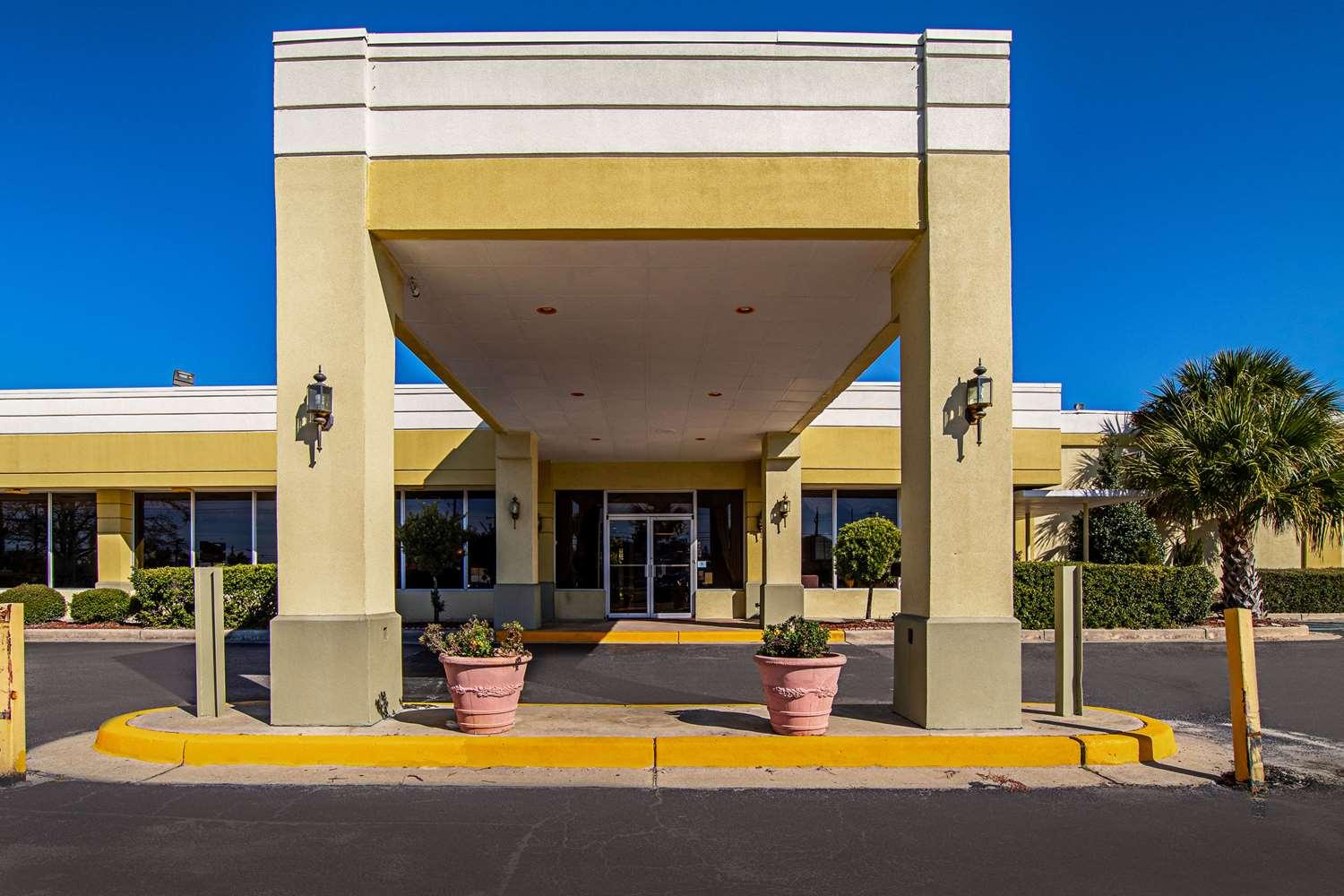 Vista Exterior Quality Inn St George