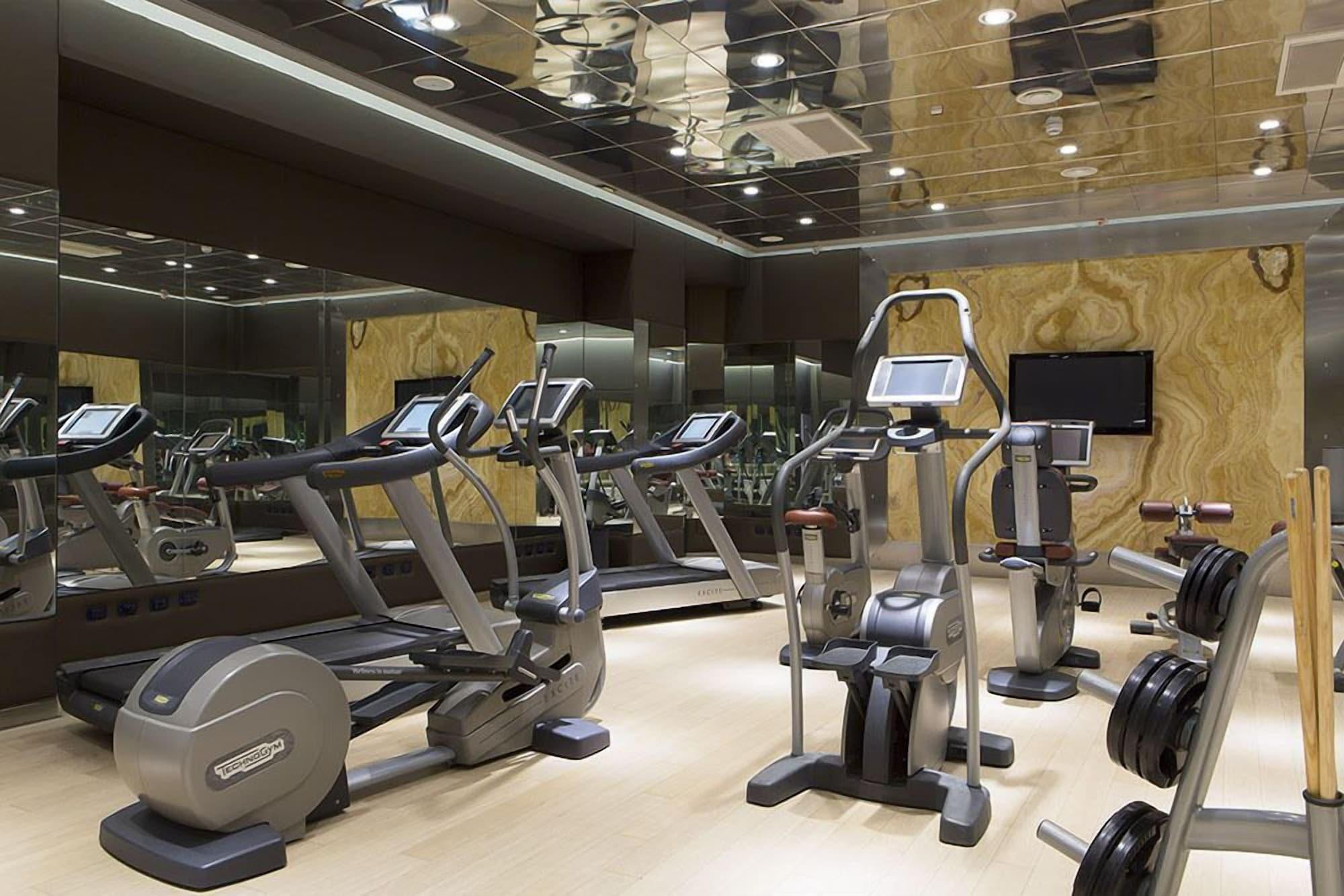 Gimnasio Grand Hotel Vanvitelli