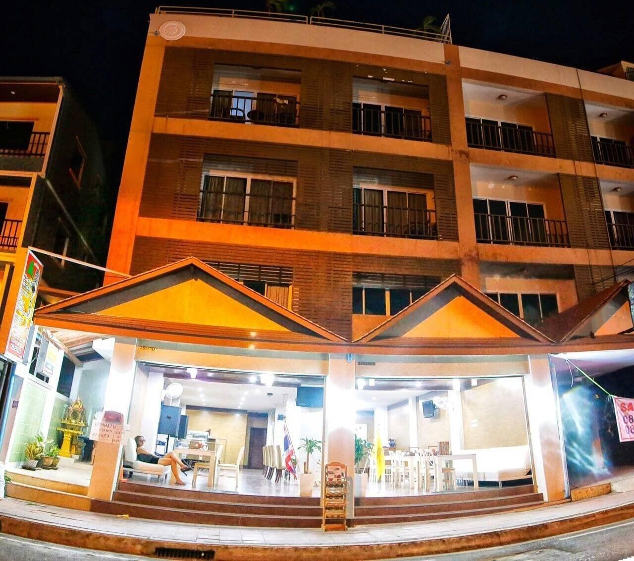 Vista Exterior Joy Residence