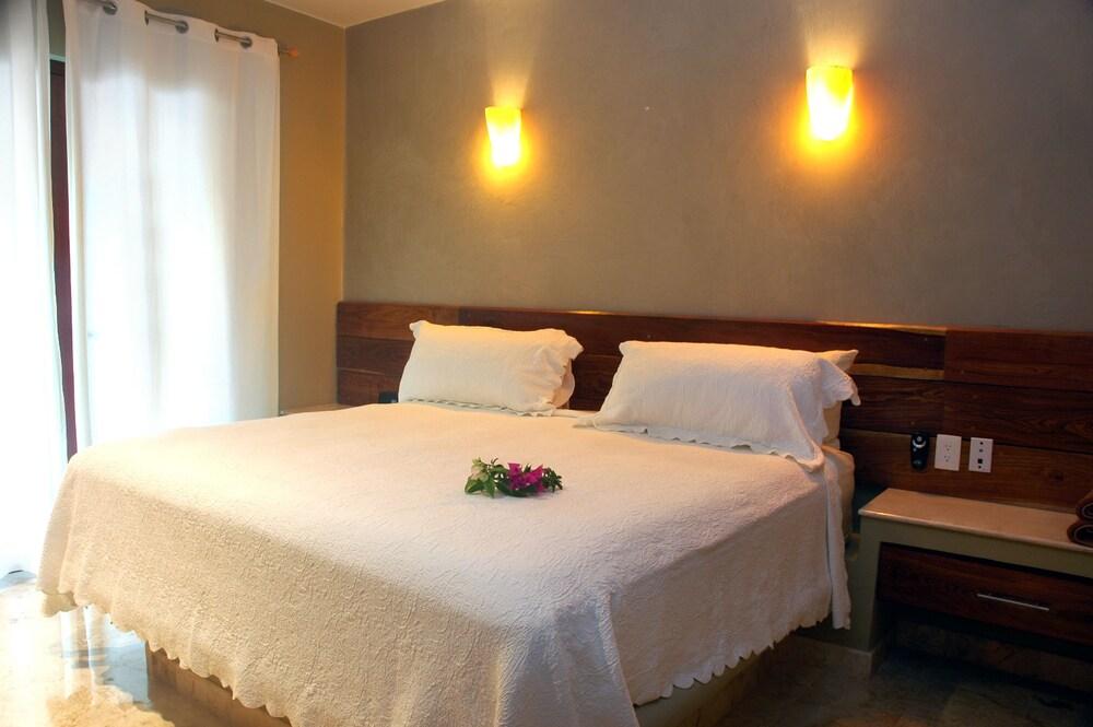 Hotel Maya Villa Condo Hotel