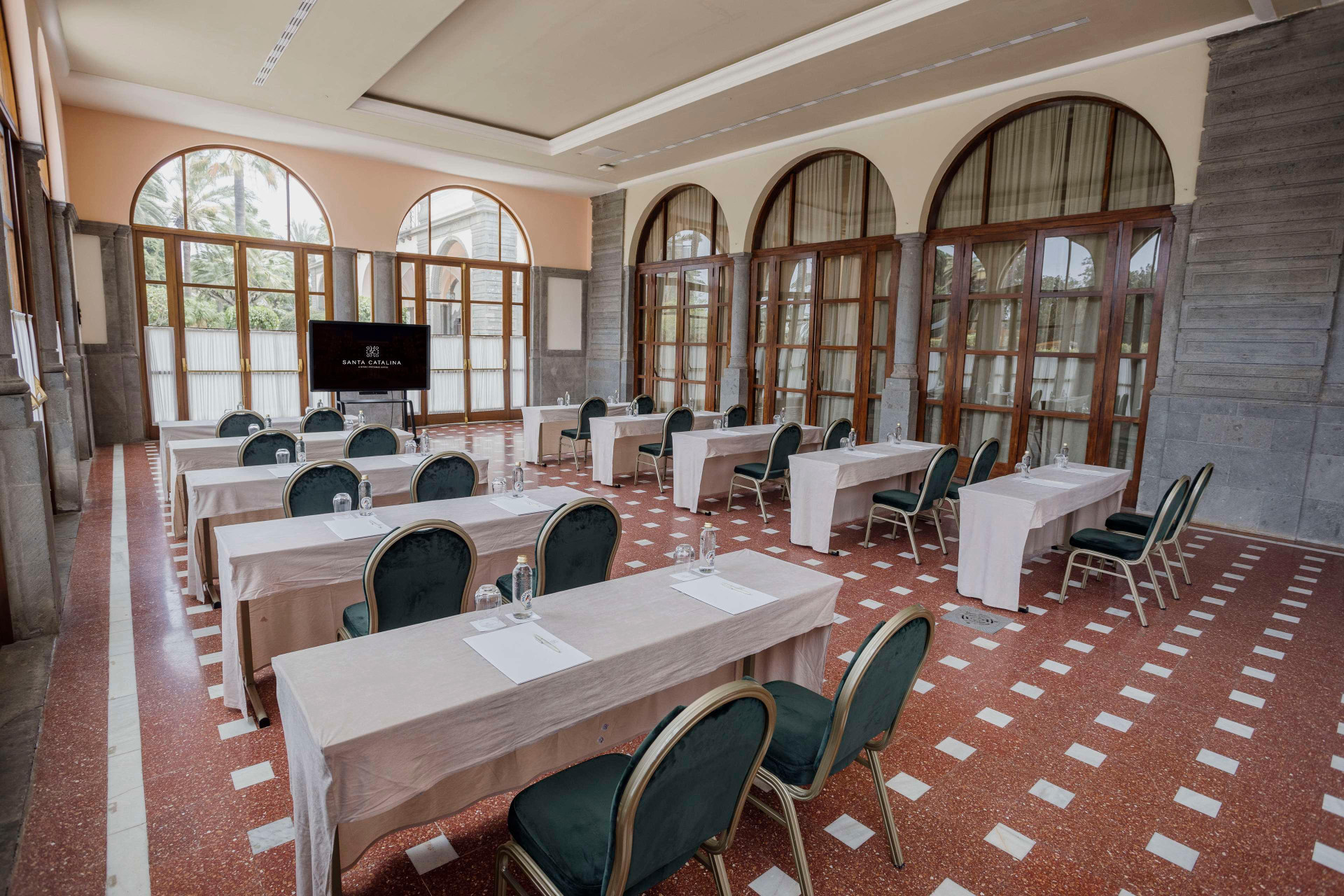 Centro de Negocios Santa Catalina, a Royal Hideaway Hotel