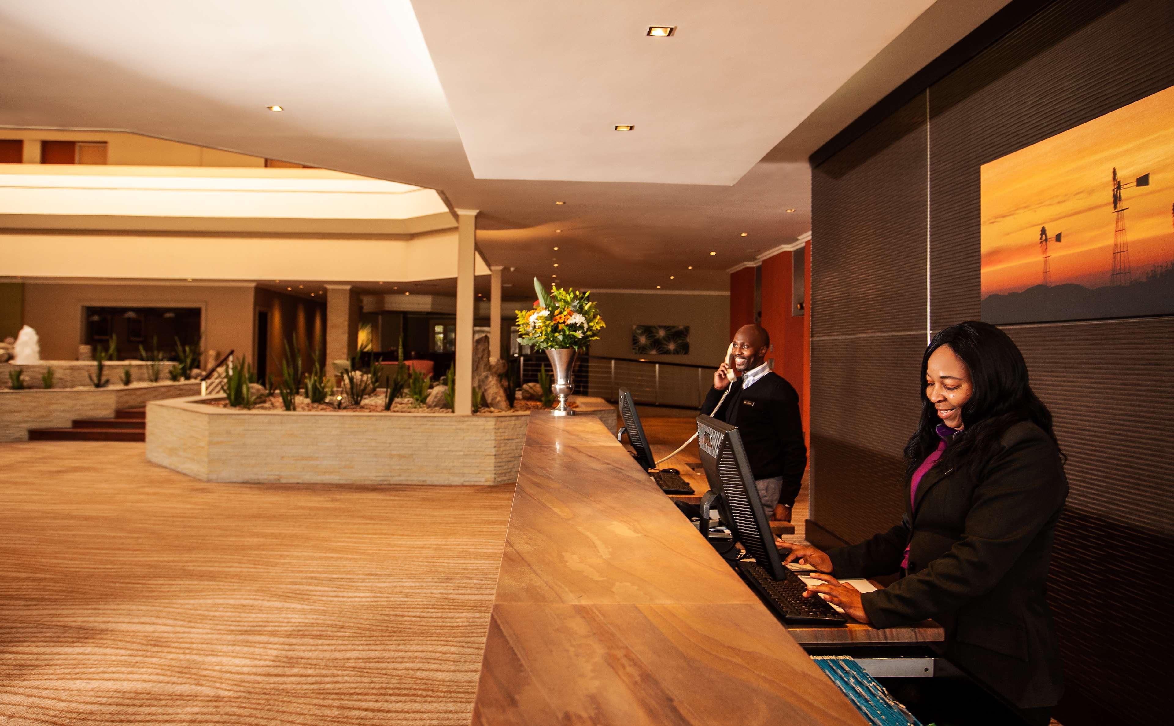 Vista Lobby Garden Court Kimberley
