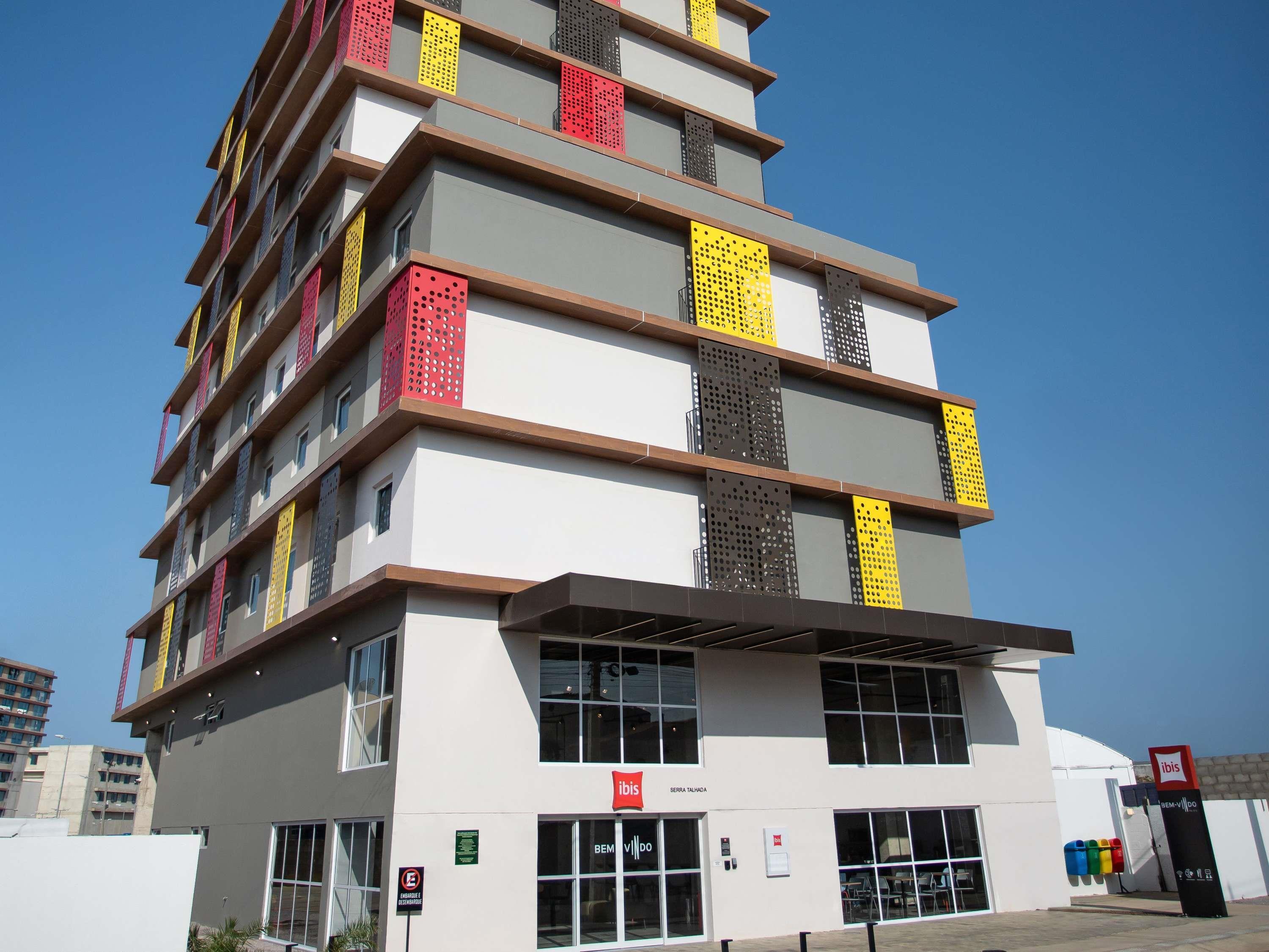 Vista Exterior Ibis Serra Talhada