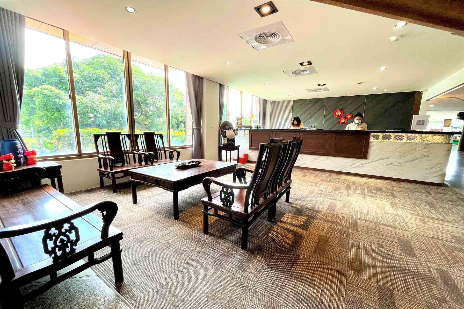 Vista Lobby Yawan Spa Hotel