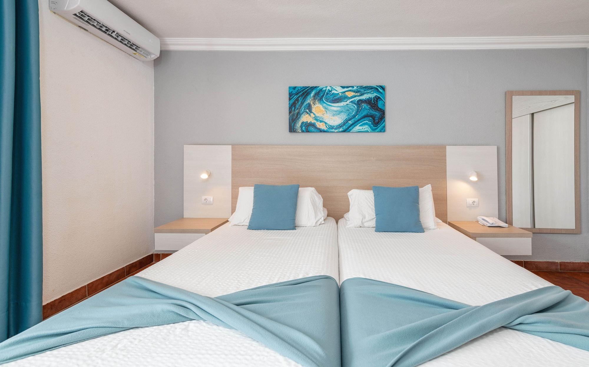 Habitación Hotel New Folias