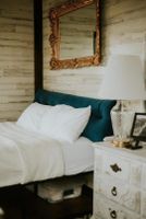 Alquiler Vacacional - River Front Tree House w/ Stunning Views near Possum Kingdom Lake / Pontoon Boat