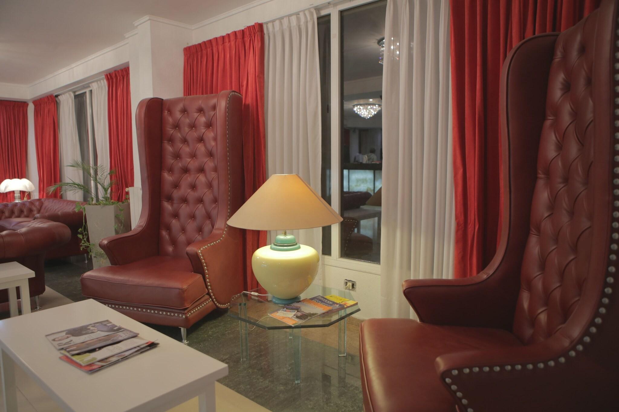 Vista Lobby Pampa Plaza Hotel