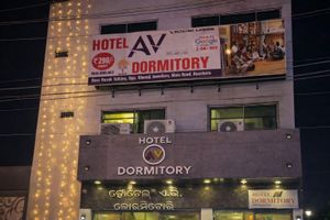 Alojamiento - HOTEL AV DORMITORY