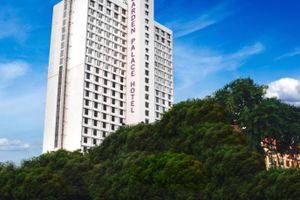 Alojamiento - Garden Palace Hotel Surabaya