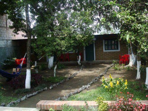 Hotel Hostel y Restaurante Casa Jacaranda