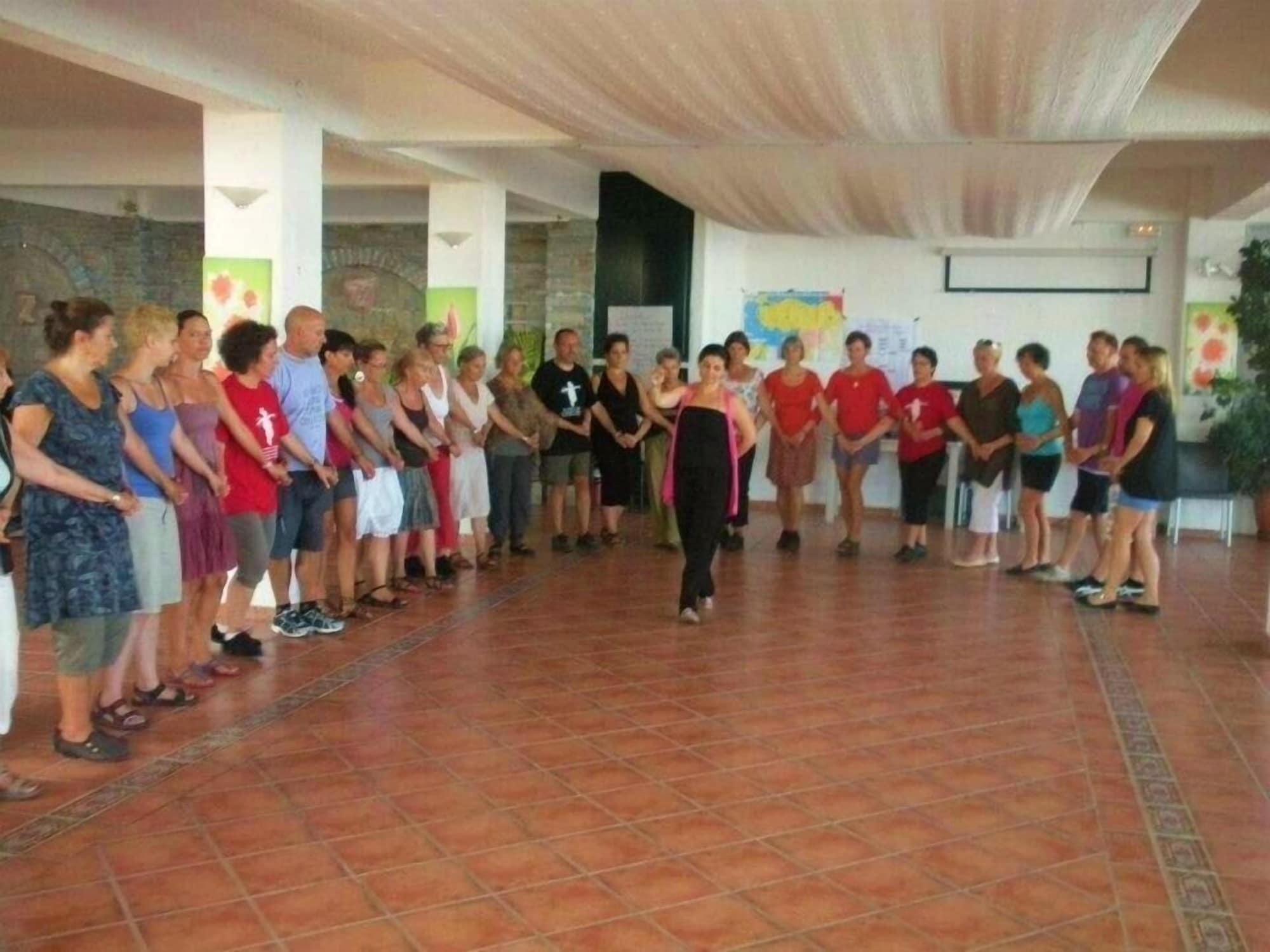 Gimnasio Cavos Bay Hotel and Studios
