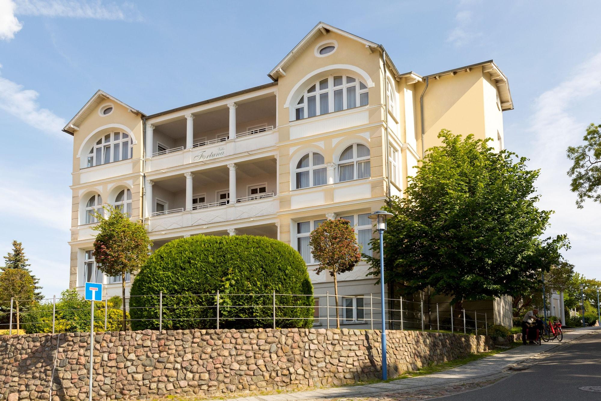 Vista Exterior Vju Hotel Rügen