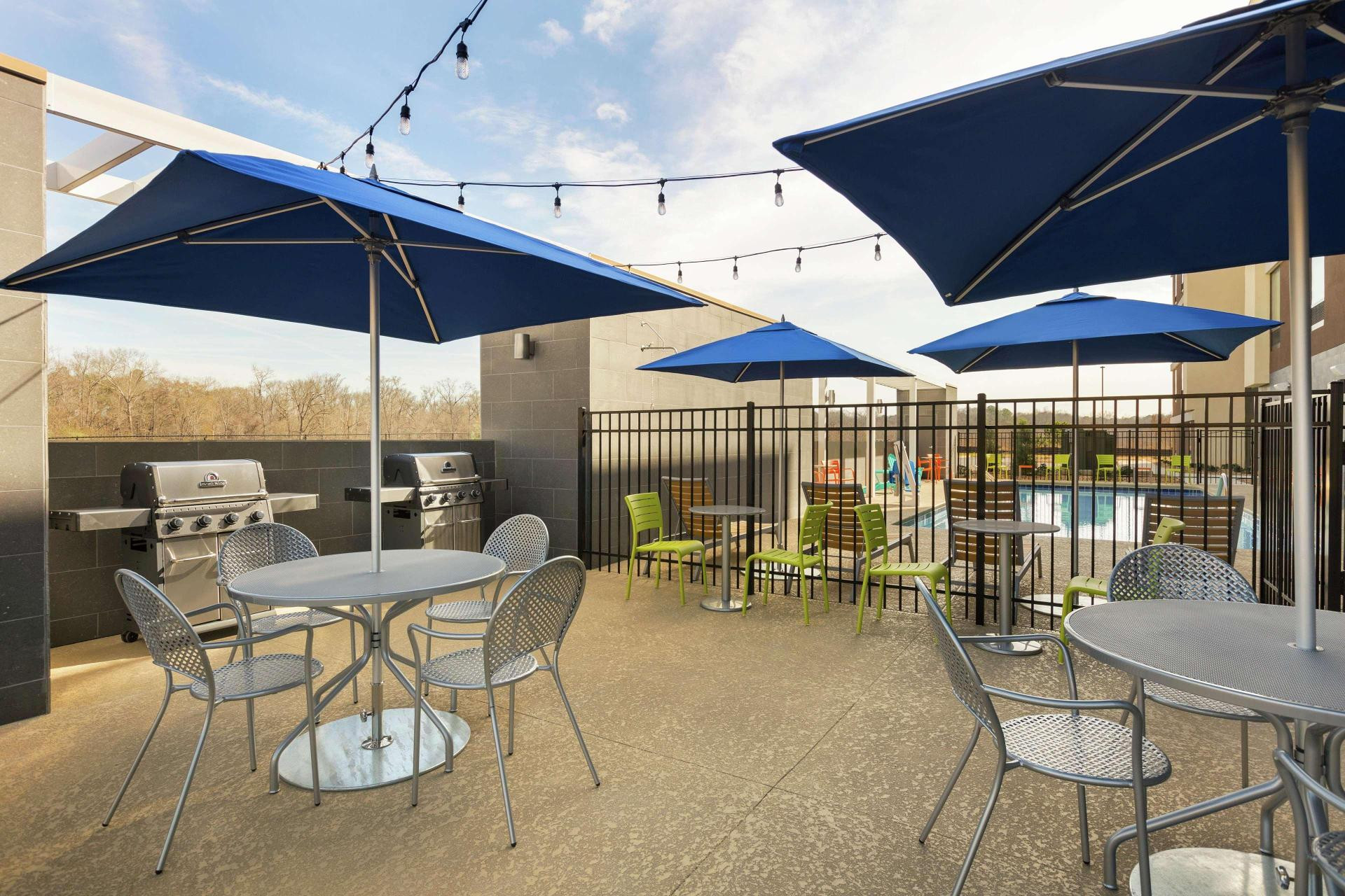 Restaurant Home2 Suites by Hilton Macon I 75 North GA