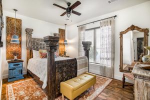 Alquiler Vacacional - Casa de Coco- Spanish villa w/hot tub on the Arkansas River