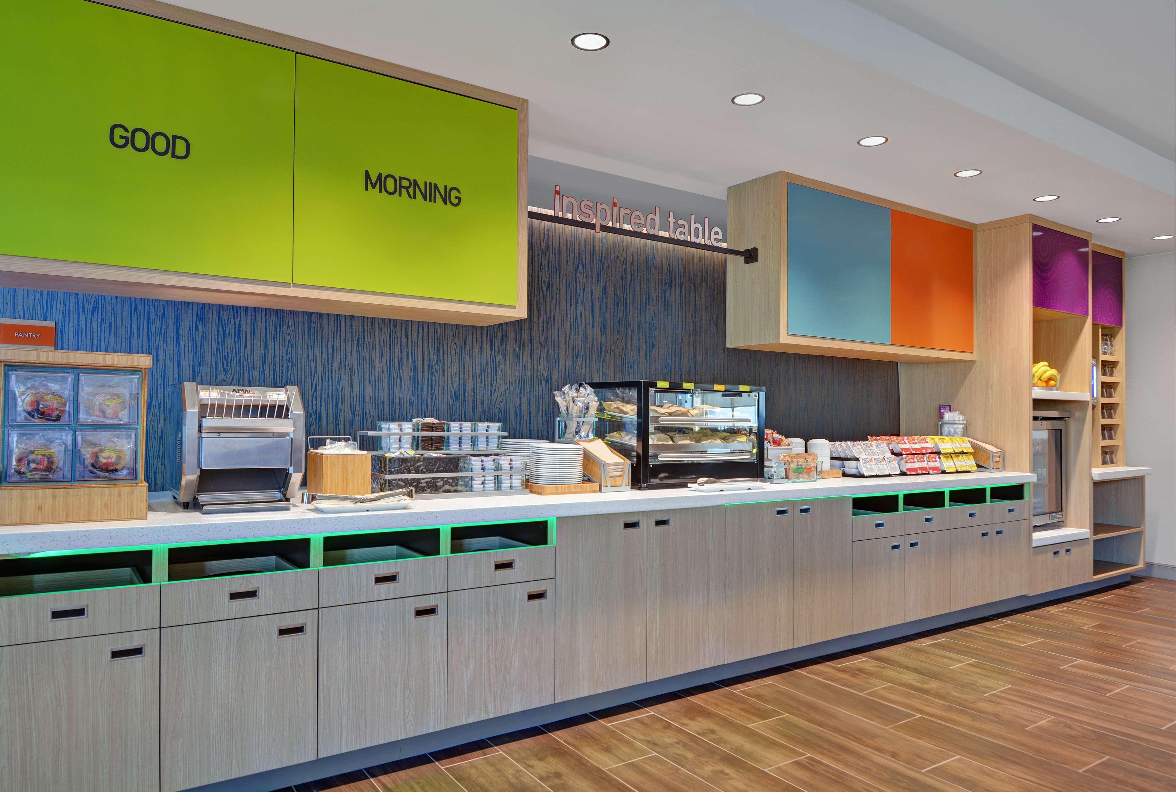 Restaurant Home2 Suites by Hilton Largo