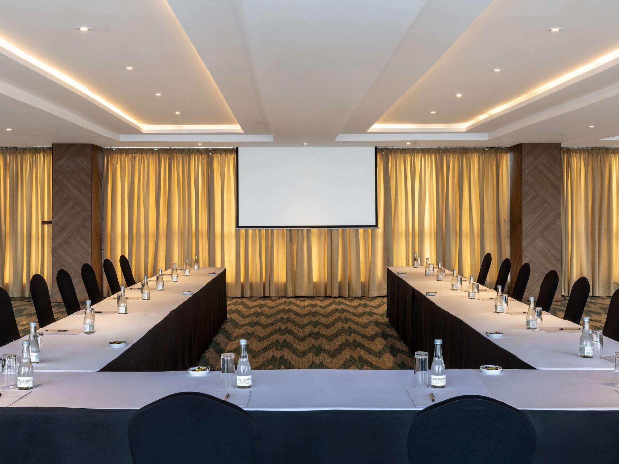 Sala de Reuniones Mercure Nairobi Upper Hill