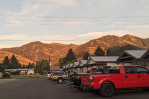 Alojamiento - Bar H Motel